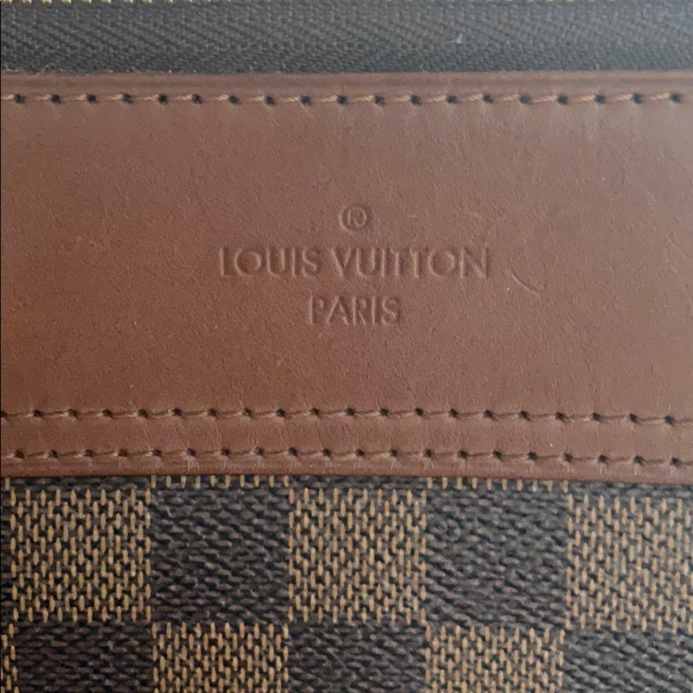Louis Vuitton Greenwich discontinued 🌟classic🌟 - Picture 3 of 16
